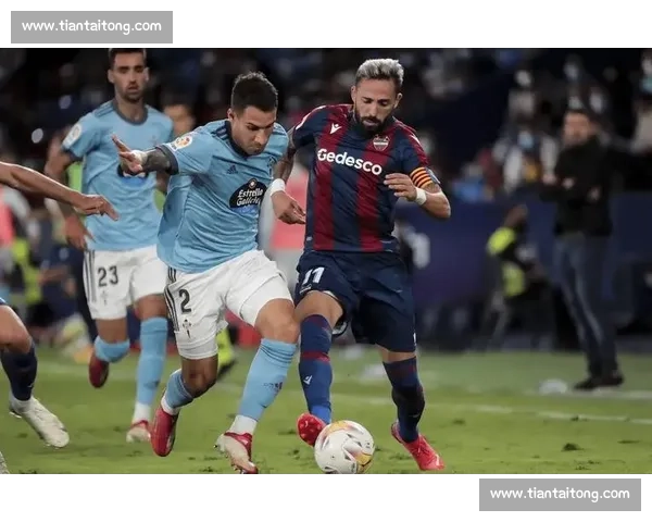 本赛季联赛格局激变争冠与保级形势全景解析及各队关键战役走势前瞻