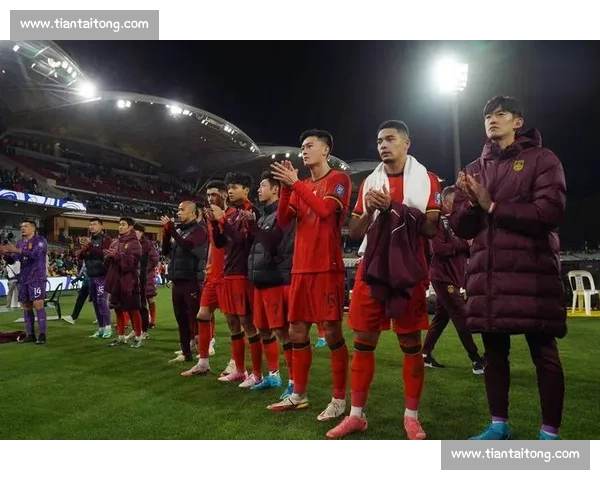 联赛升级与国足突破并行书写中国足球历史新篇章同频共振的关键一年 - 副本 (2) 联赛升级与国足突破并行书写中国足球历史新篇章同频共振的关键一年 - 副本 (2)